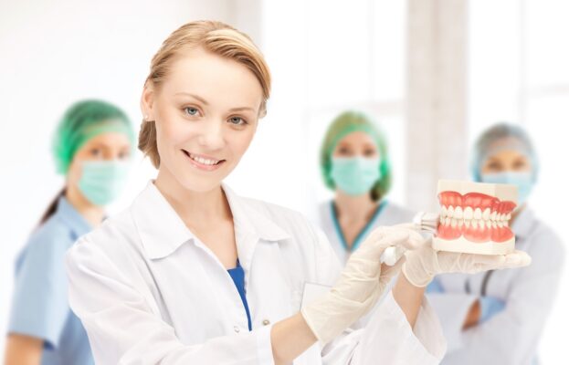 İstanbul En İyi Diş Kliniği ve Doktorları
